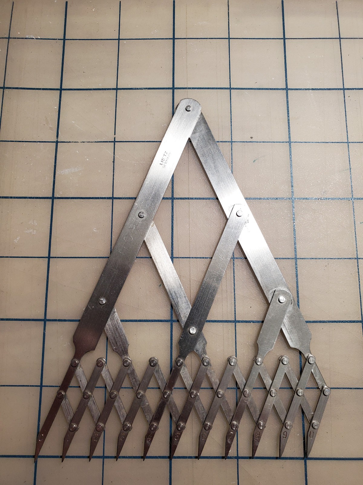 Vintage Lietz Germany Equal Space Divider