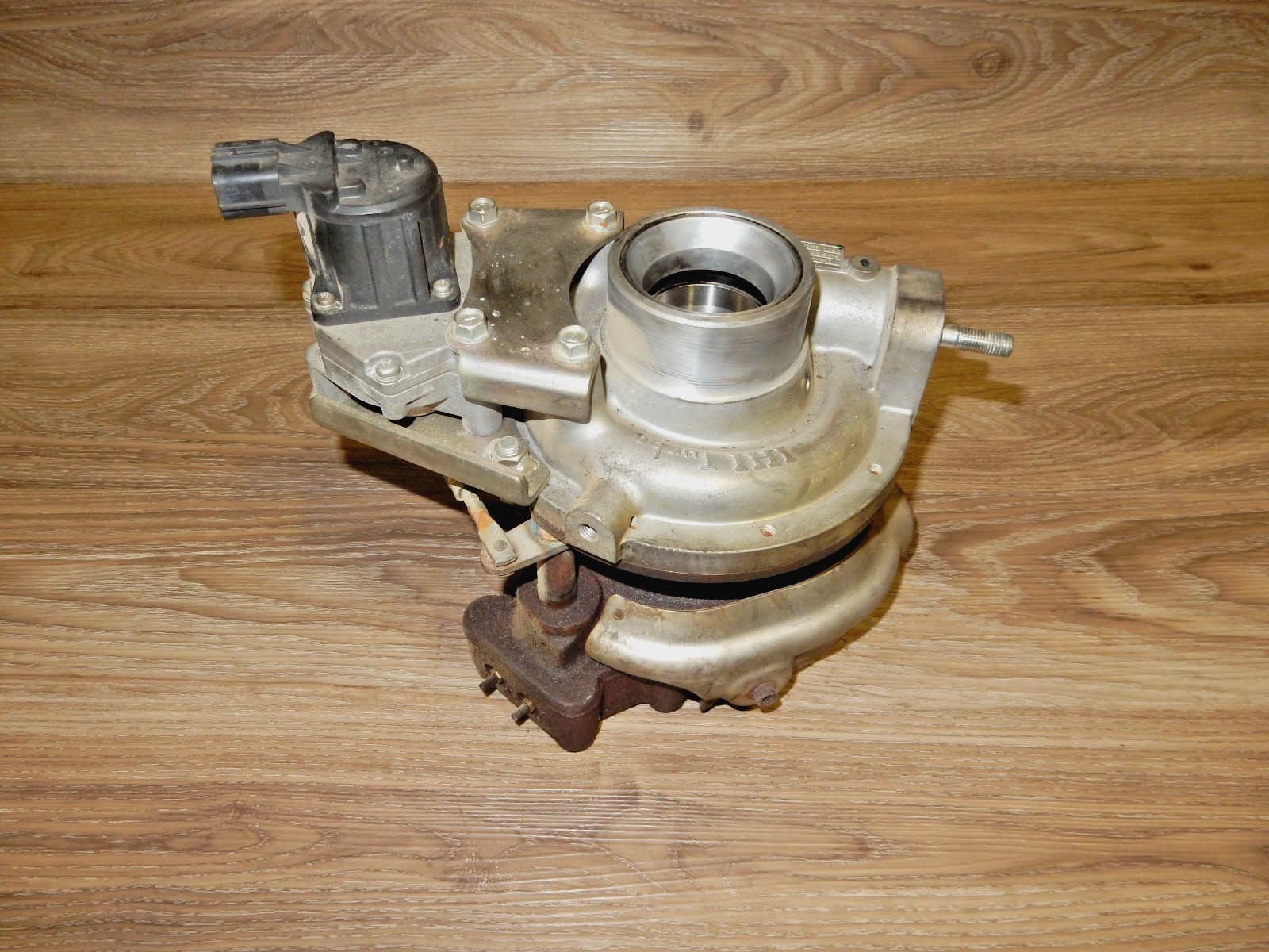 IHI Turbo RHF55V Turbocharger 8981479061 Isuzu 4HK1 Truck NPR-HD NPR-XD NQR NRR