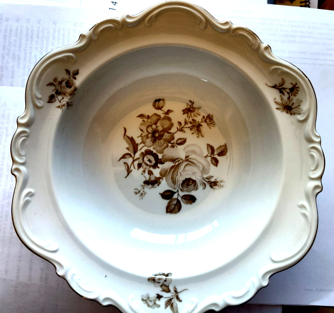 Mitterteich Charming Barbara Vegetable Bowl (9 3/4
