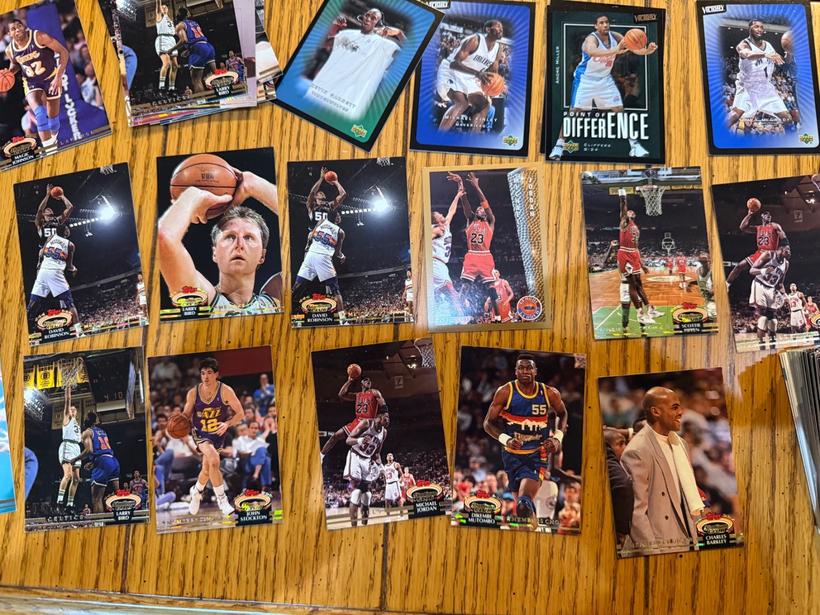 Large vintage basketball card lot from personal collection, mostly 1992-93 Tops