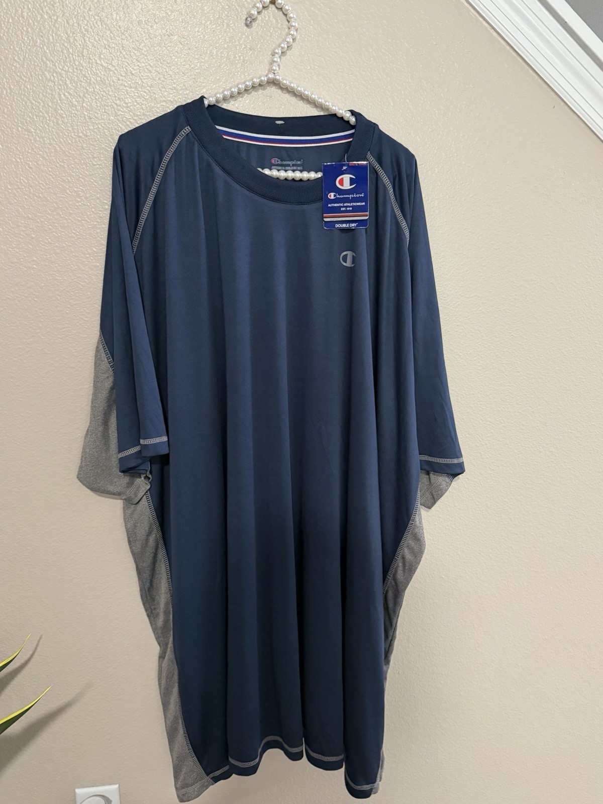Champion Big & Tall Vapor Performance Double Dry Colorblock Tee Shirt Size 6XL Champion Big & Tall Vapor Performance Double Dry Colorblock Tee Shirt Size 6XL