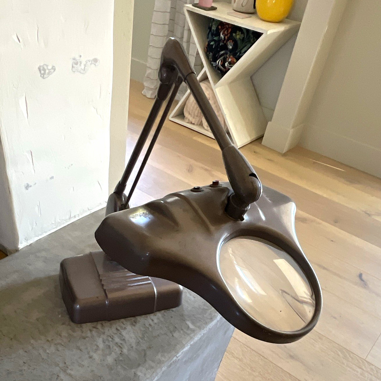 Vintage Dazor Model M-270 Lighted Magnifying Glass Industrial Work Lamp MCM Vintage Dazor Model M-270 Lighted Magnifying Glass Industrial Work Lamp MCM