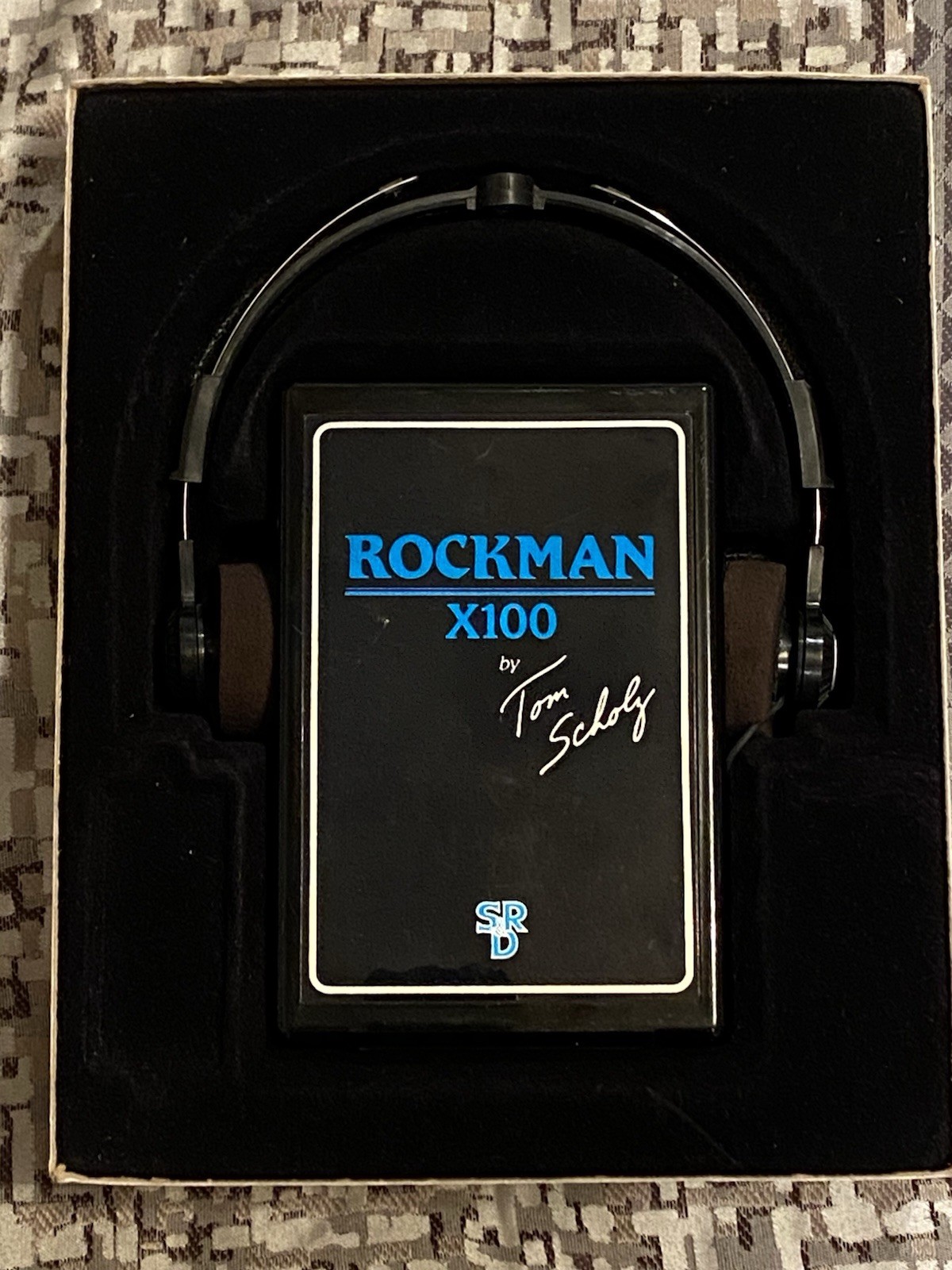 Rockman X100 Tom Scholz SR&D Guitar Headphone Amp w/Box-Power Supply-Headphones Rockman X100 Tom Scholz SR&D Guitar Headphone Amp w/Box-Power Supply-Headphones