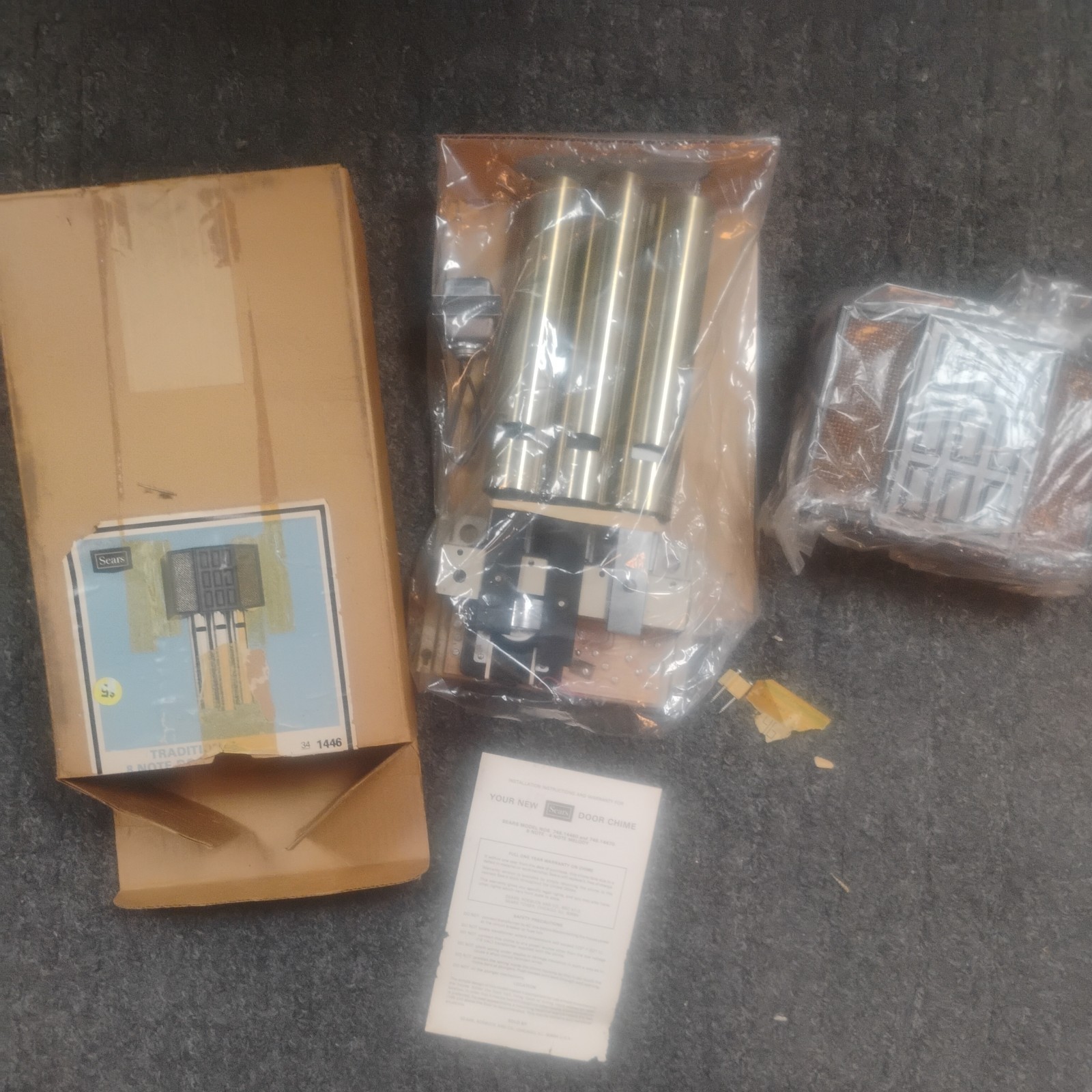 Vintage Sears Traditional 8-Note Door Chime NOS New In Box Model 1446 Vintage Sears Traditional 8-Note Door Chime NOS New In Box Model 1446