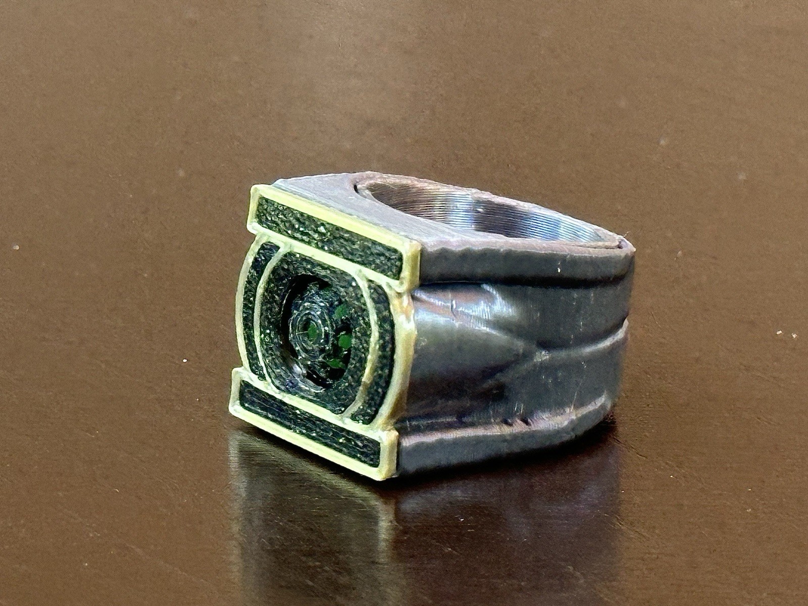 Green Lantern Glow In The Dark Ring (Lanterns) - size 9, 10, 11, 12 Green Lantern Glow In The Dark Ring (Lanterns) - size 9, 10, 11, 12