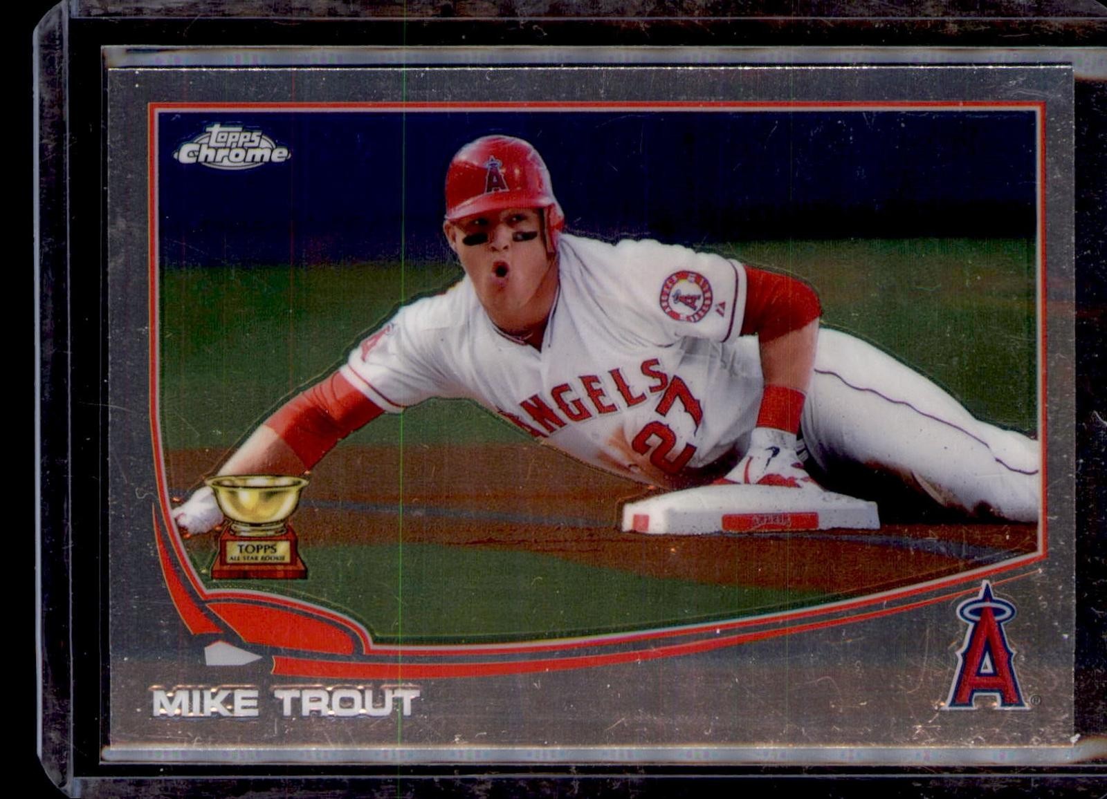 2013 Topps Chrome #1 Mike Trout : Sliding 2013 Topps Chrome #1 Mike Trout : Sliding