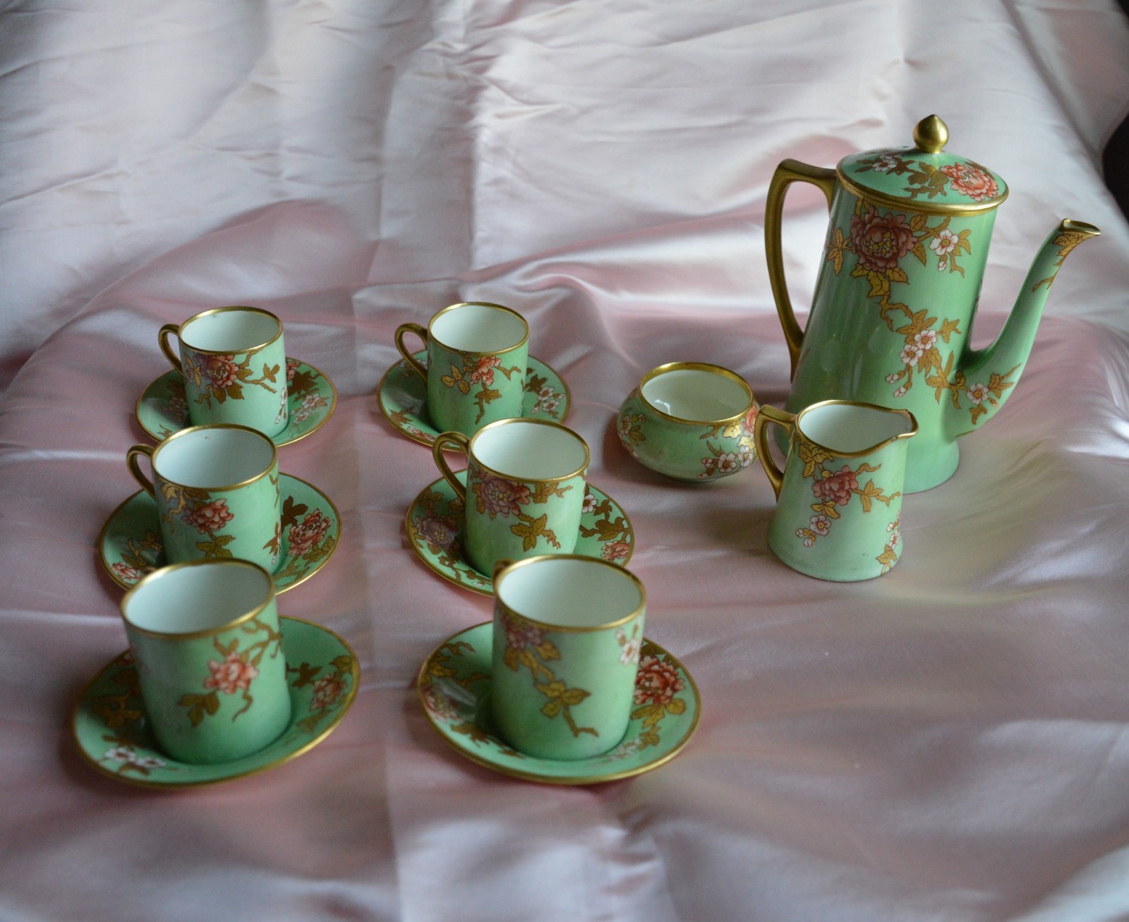 Crown Ducal Antique Aspden Coffee Set 9 Piece set Crown Ducal Antique Aspden Coffee Set 9 Piece set