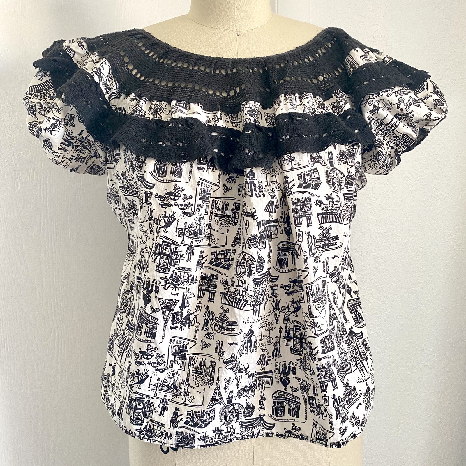 1950s blouse- Fabulous Vintage 50s Novelty French PARIS Eiffel Print Shirt Top 1950s blouse- Fabulous Vintage 50s Novelty French PARIS Eiffel Print Shirt Top