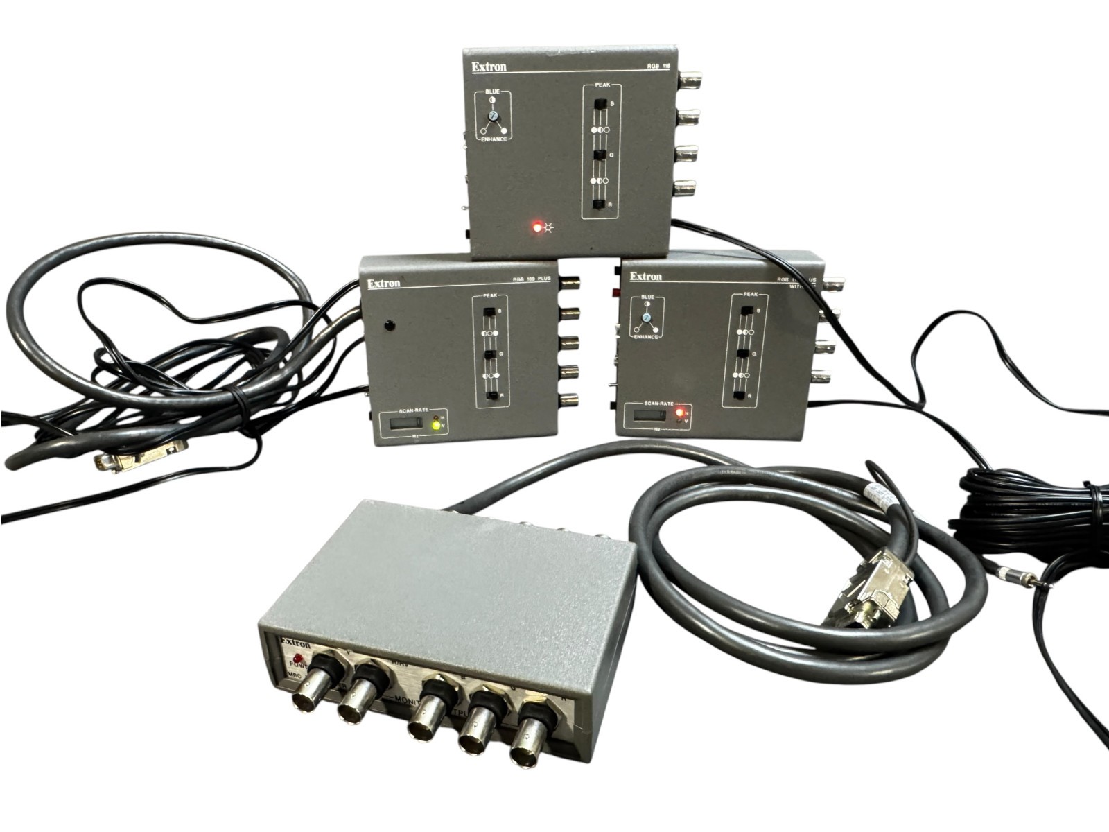 Extron Electronics RGB Video Interface Combo RGB 109 Plus, RGB 118 Plus, RGB 118 Extron Electronics RGB Video Interface Combo RGB 109 Plus, RGB 118 Plus, RGB 118