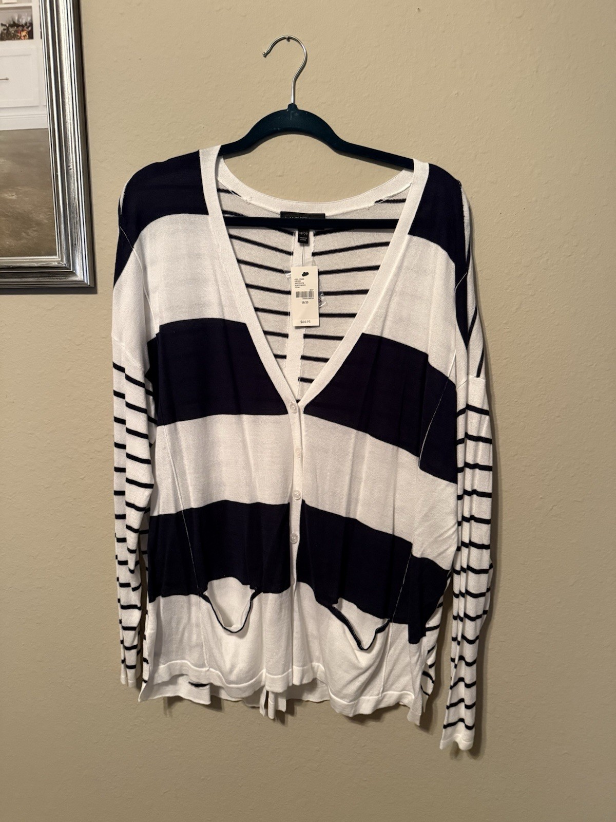 NWT Lane Bryant Women\'s Plus Size Cardigan Sweater NWT Lane Bryant Women\'s Plus Size Cardigan Sweater