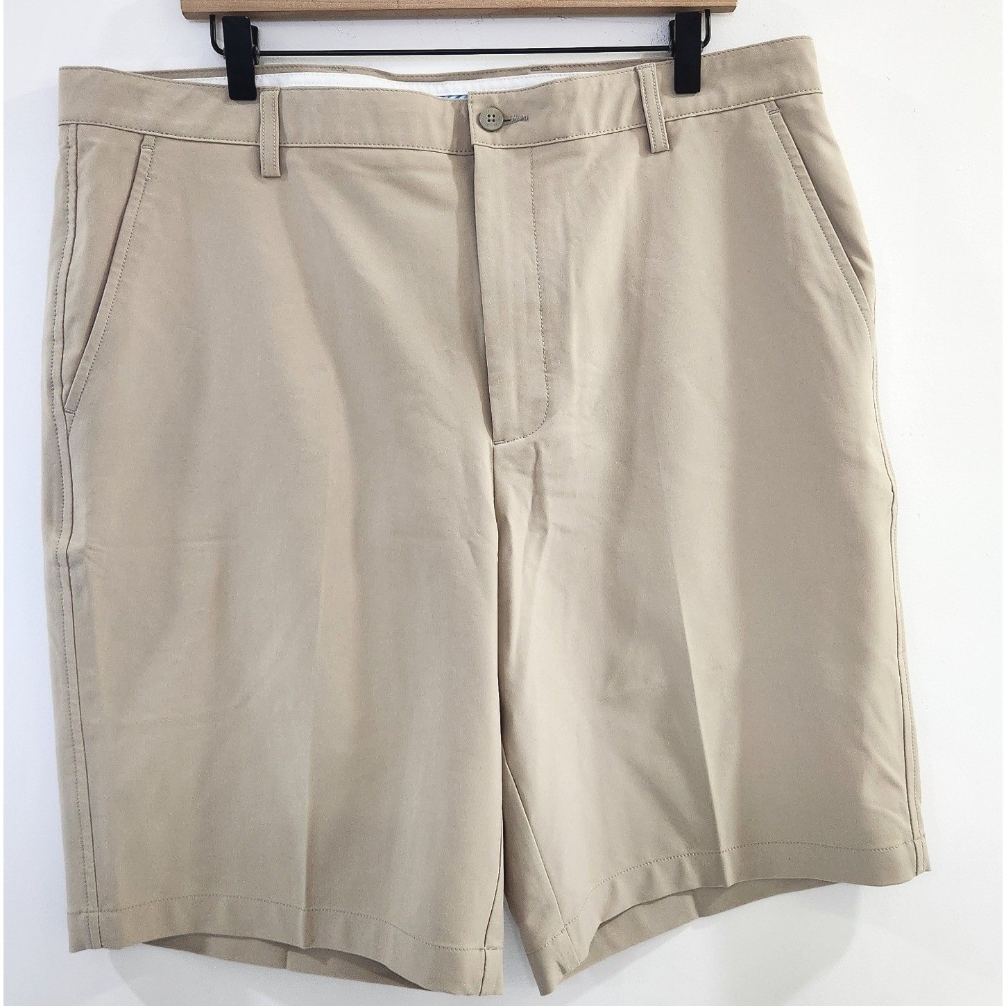 FootJoy Mens Performance Golf Shorts Khaki Tan Size 38 Stretch FJ Logo FootJoy Mens Performance Golf Shorts Khaki Tan Size 38 Stretch FJ Logo