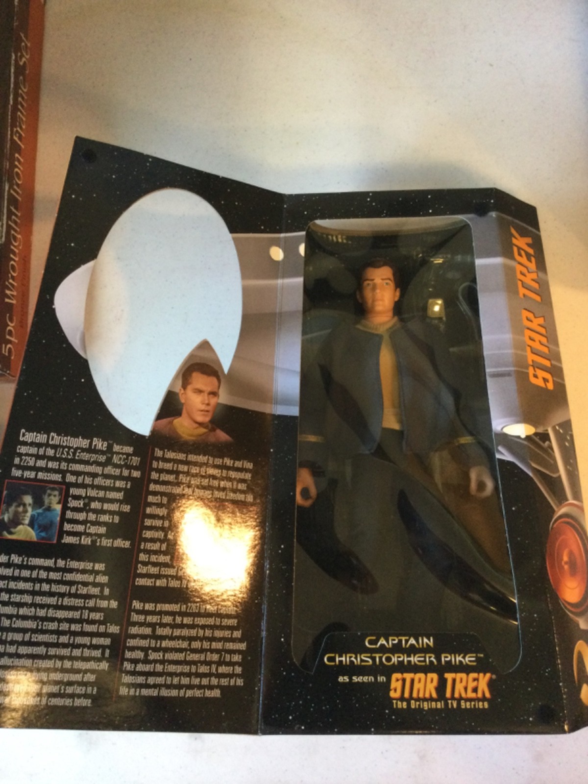 Captain Christopher Pike Playmates Star Trek Classic Edition 12 Captain Christopher Pike Playmates Star Trek Classic Edition 12