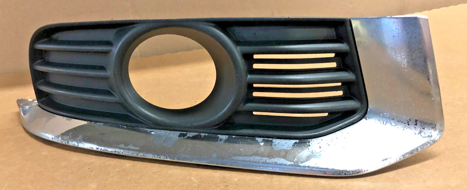 2011 suzuki kizashi fog light bumper moulding ( passenger ) 2010-2013 2011 suzuki kizashi fog light bumper moulding ( passenger ) 2010-2013