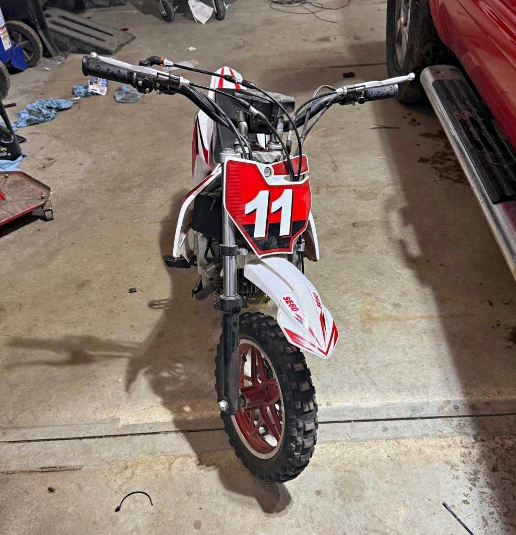 SE sport 60 dirt bike SE sport 60 dirt bike