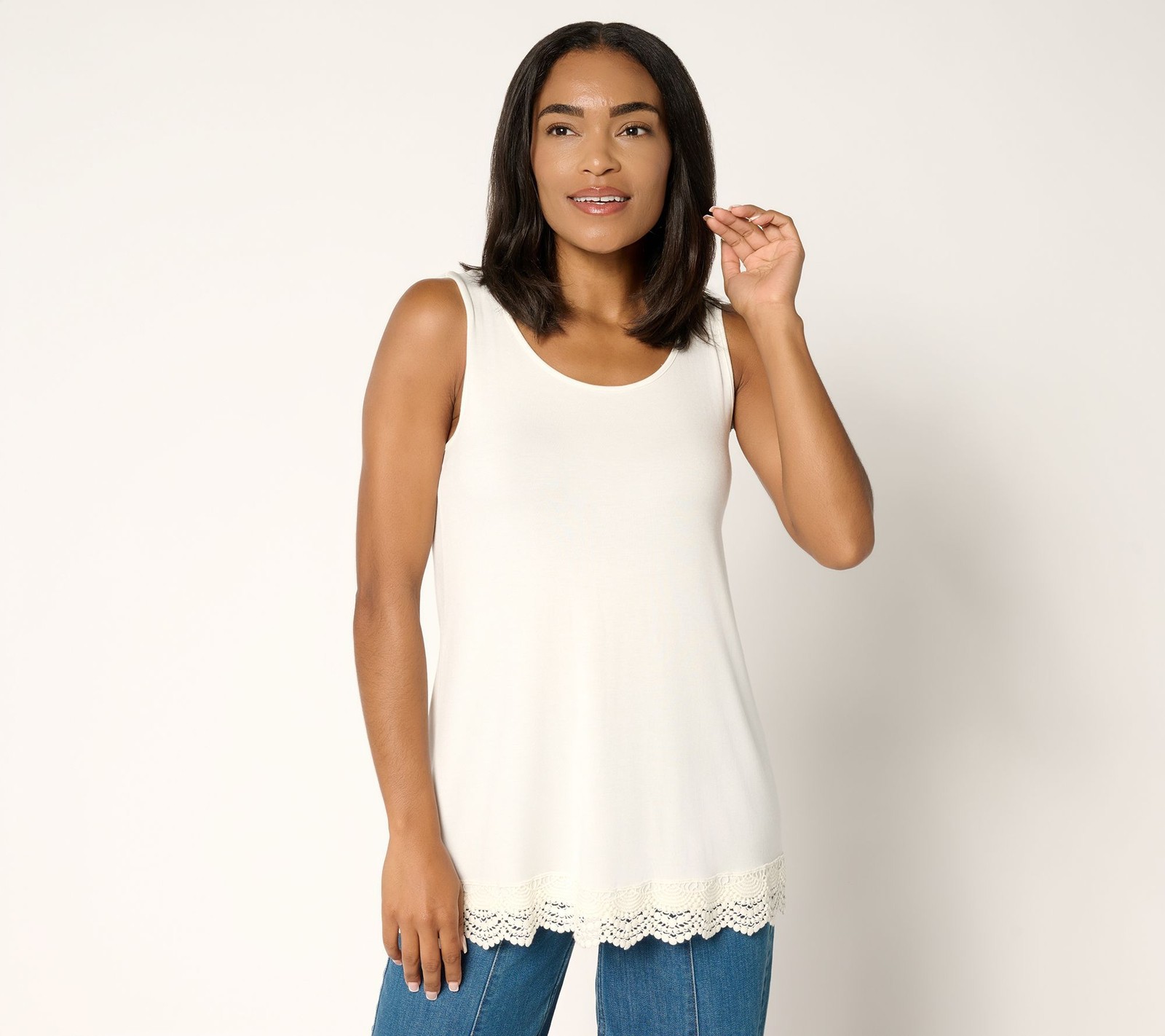 Liberare Women\'s Top Sz L Knit Tank Crochet Hem White A704050