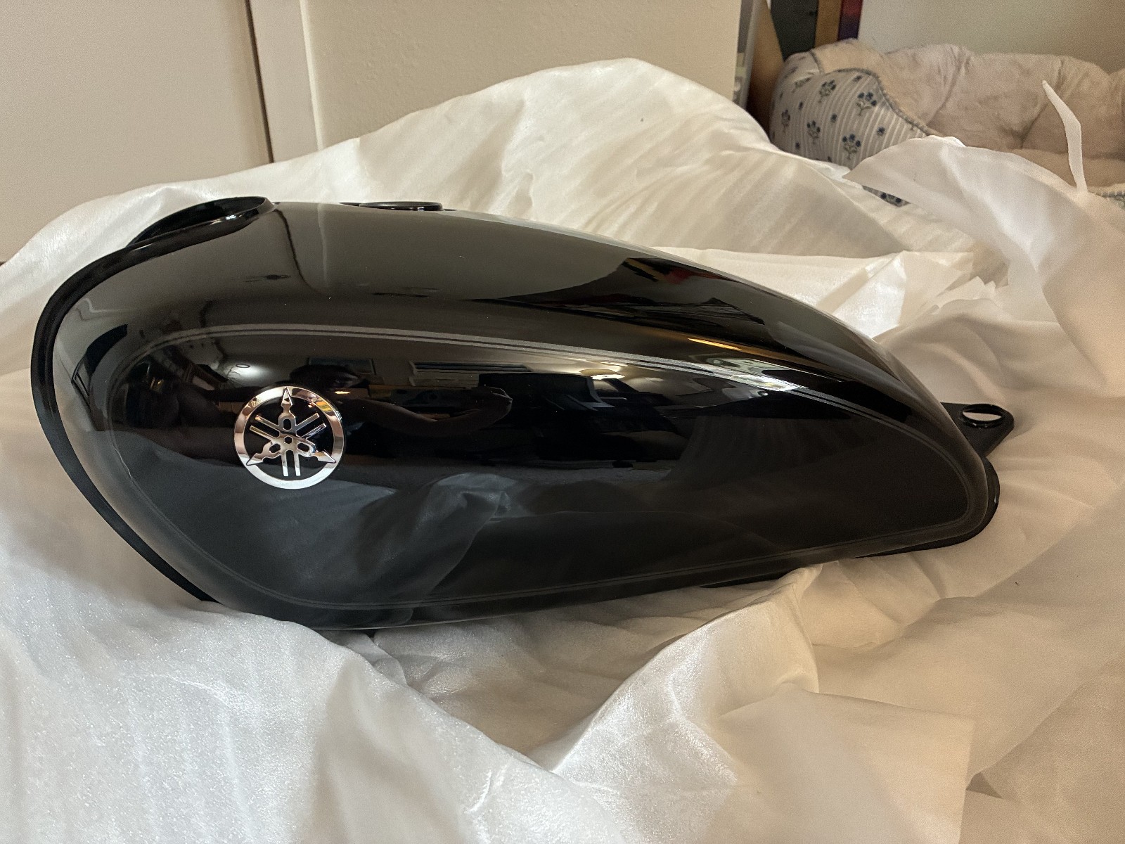 2016-2017 Yamaha SR400 Fuel Tank, New, Black