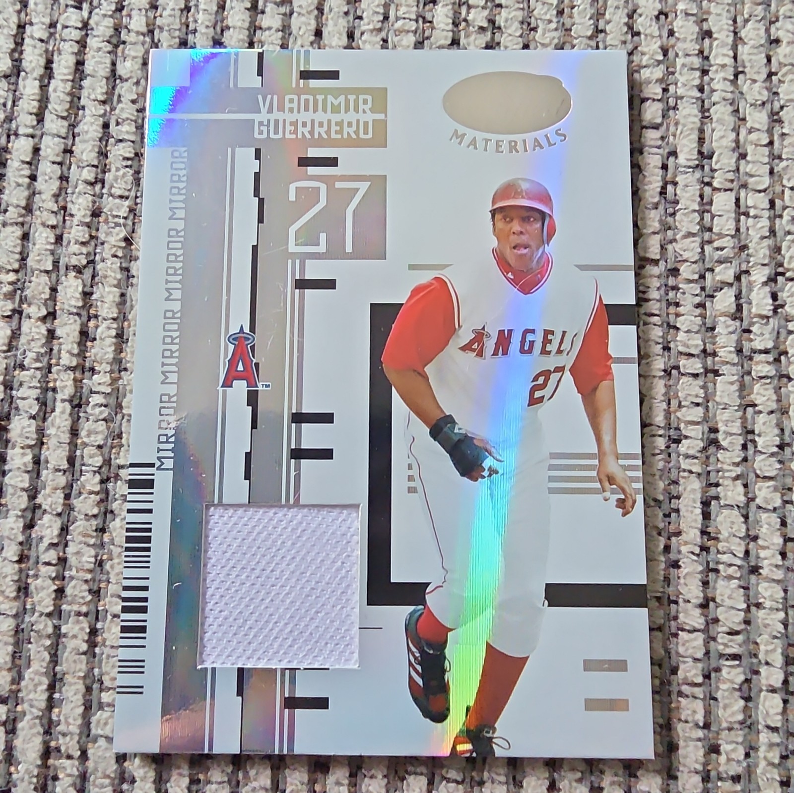 2005 Leaf Certified Materials Mirror White Jerseys Vladimir Guerrero #202/250 2005 Leaf Certified Materials Mirror White Jerseys Vladimir Guerrero #202/250