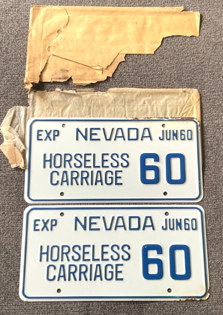 RARE NOS 1960 NEVADA HORSELESS CARRIAGE LICENSE PLATE PLATES PAIR 1960 WITH #60 RARE NOS 1960 NEVADA HORSELESS CARRIAGE LICENSE PLATE PLATES PAIR 1960 WITH #60