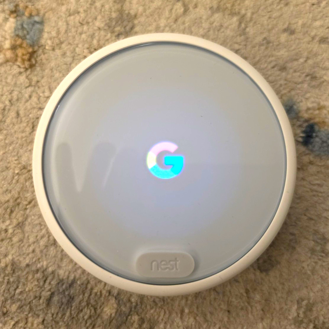 Nest Thermostat with Base, Trim Plate, Temp Sensors, & Spare Batteries Nest Thermostat with Base, Trim Plate, Temp Sensors, & Spare Batteries
