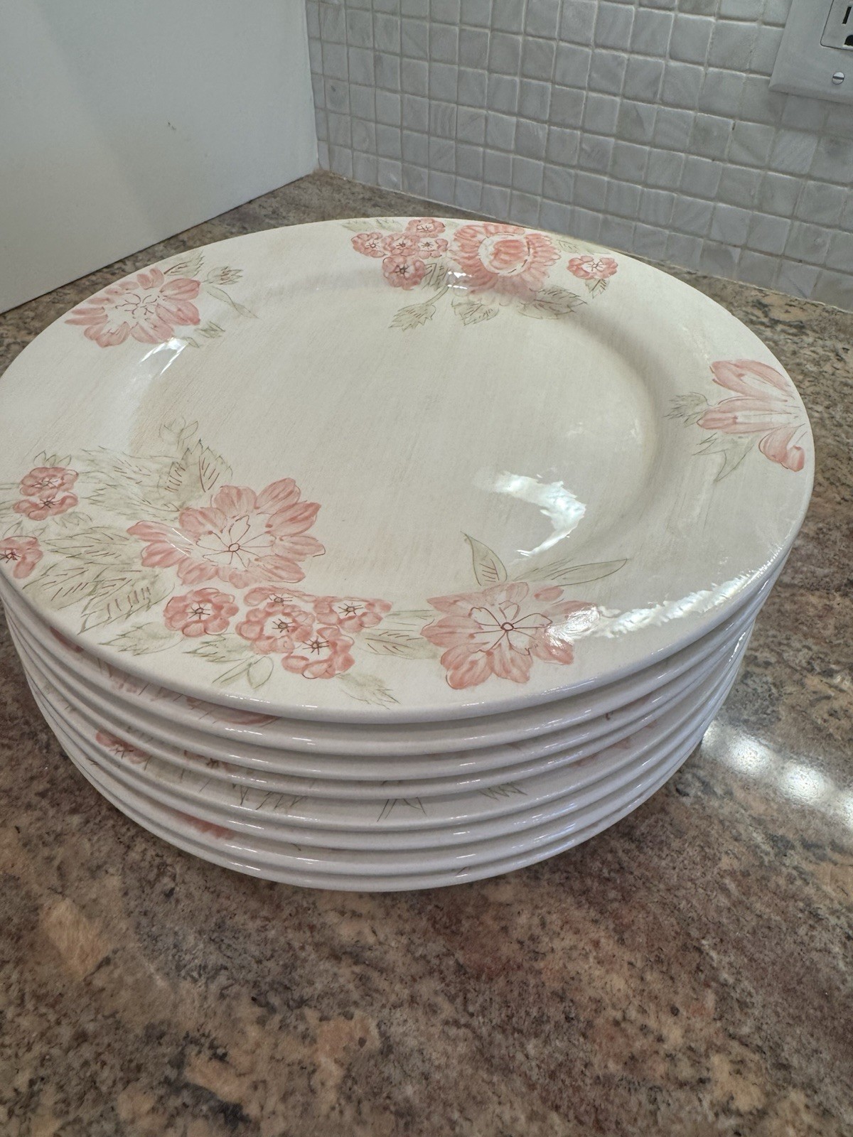 Nautica, Pink Sands, Tableware Set Of Eight Plates Pink Floral Nautica, Pink Sands, Tableware Set Of Eight Plates Pink Floral