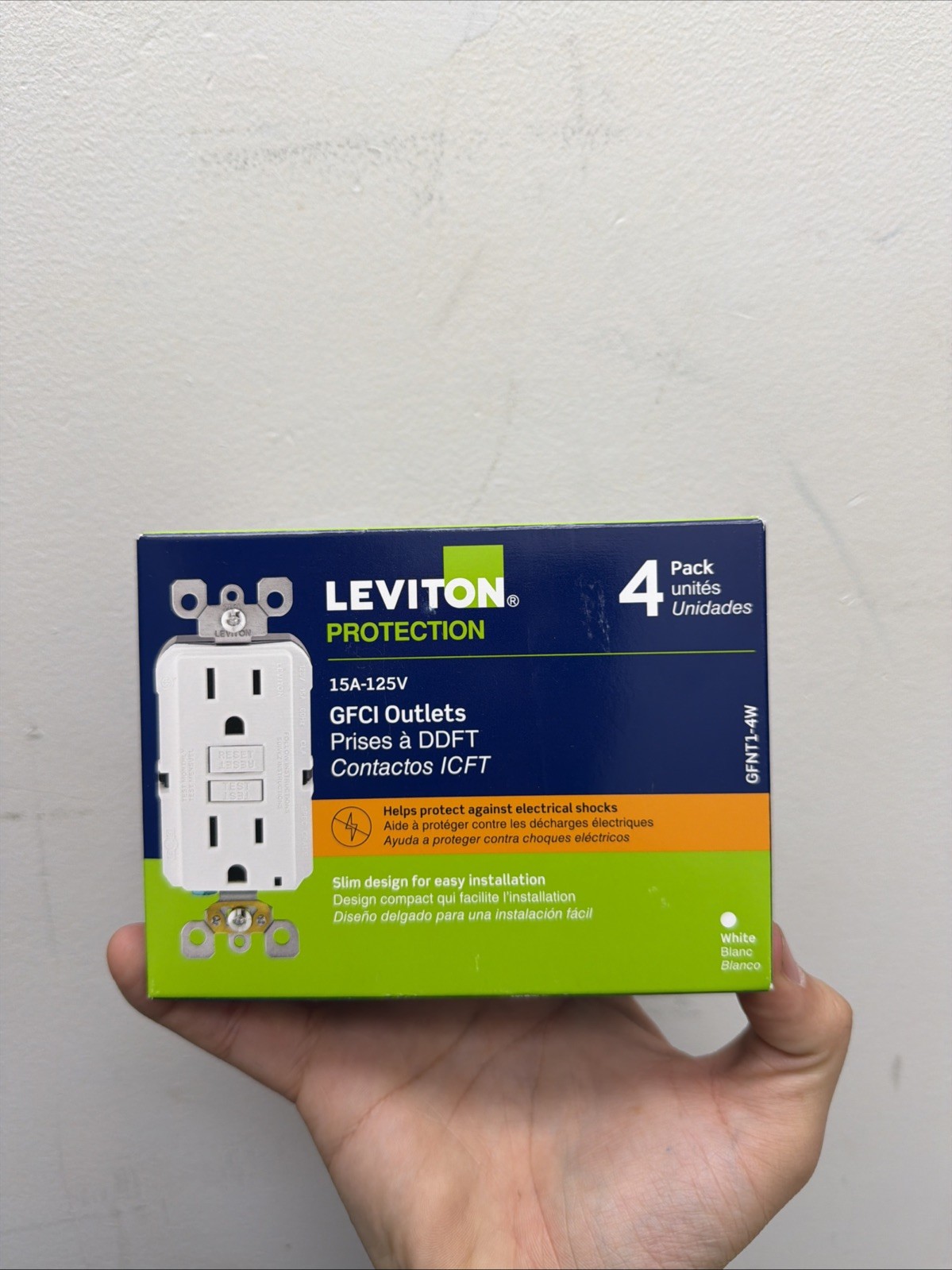 Leviton M42 GFNT1-4W 15A-125V Duplex Outlet - White - (Pack of 4) Leviton M42 GFNT1-4W 15A-125V Duplex Outlet - White - (Pack of 4)