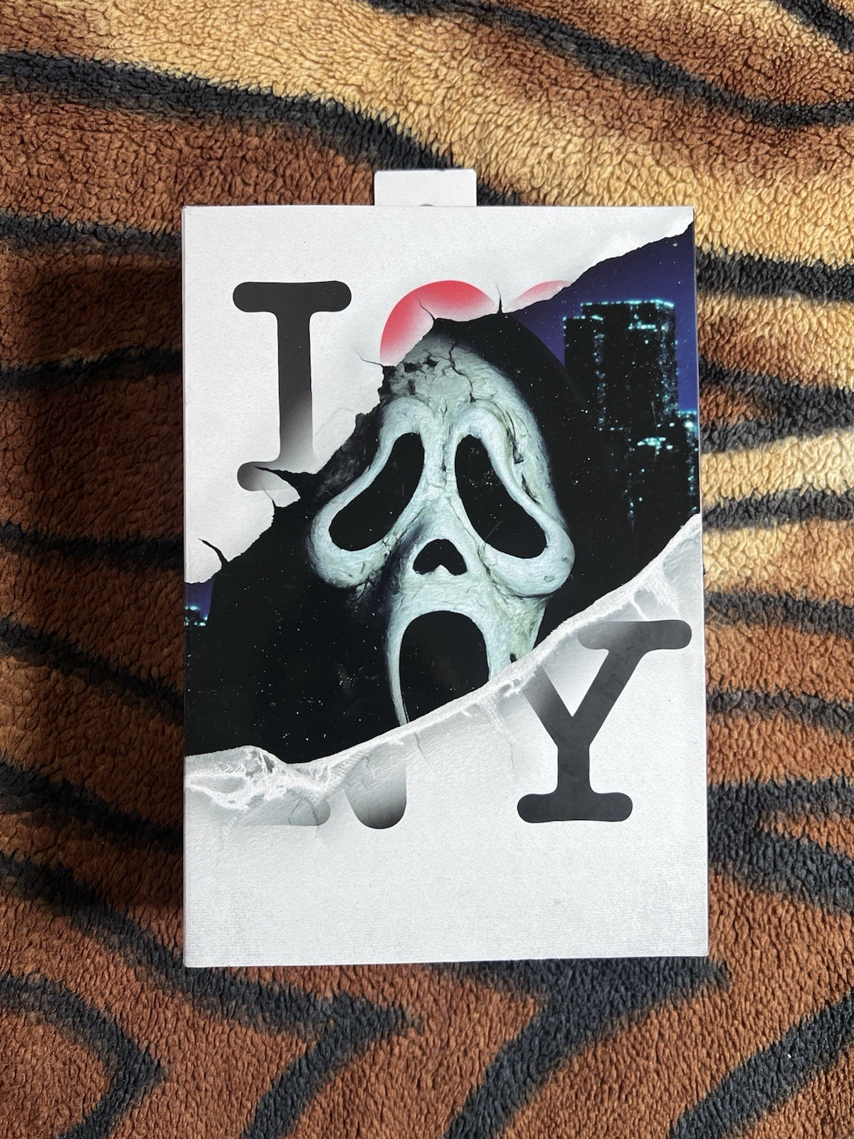 NECA Ghostface NYCC 2023 Ghostface Takes Manhattan RARE GENUINE GRAIL FIGURE NECA Ghostface NYCC 2023 Ghostface Takes Manhattan RARE GENUINE GRAIL FIGURE