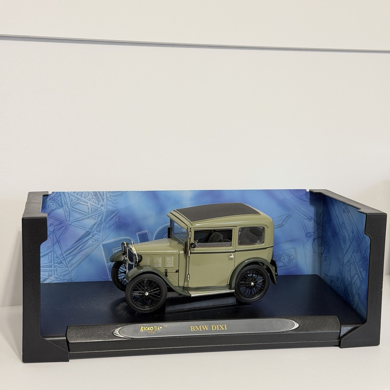 Ricko 1/18 Scale Diecast BMW Dixi Green Ricko 1/18 Scale Diecast BMW Dixi Green