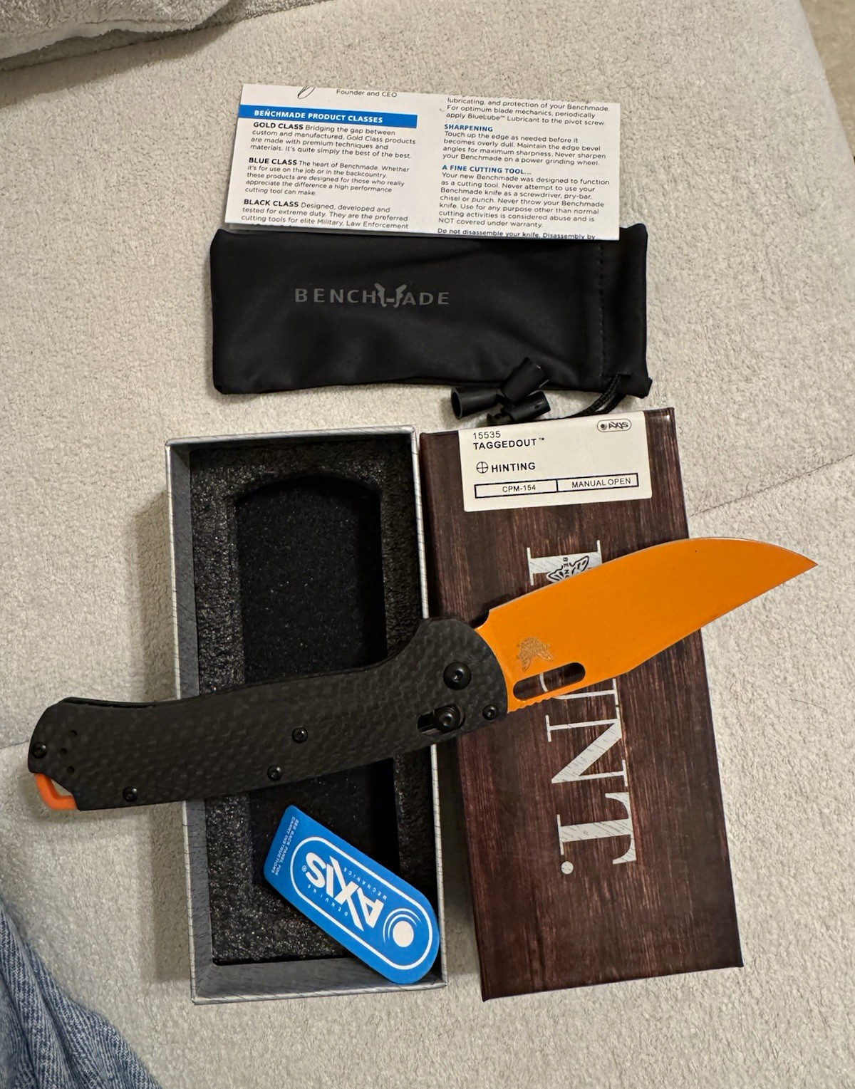 Benchmade Taggedout 15535 Orange Manual Pocketknife CPM-154 AXIS Plain Drop Benchmade Taggedout 15535 Orange Manual Pocketknife CPM-154 AXIS Plain Drop
