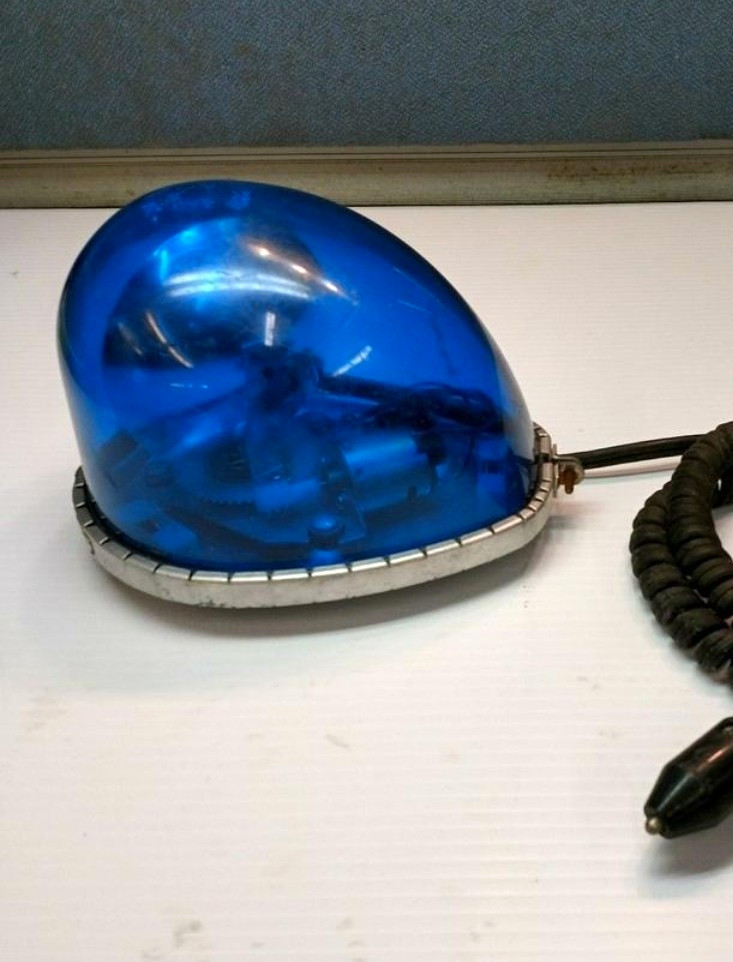 Vintage Star/SVP Teardrop Emergency Light - Blue