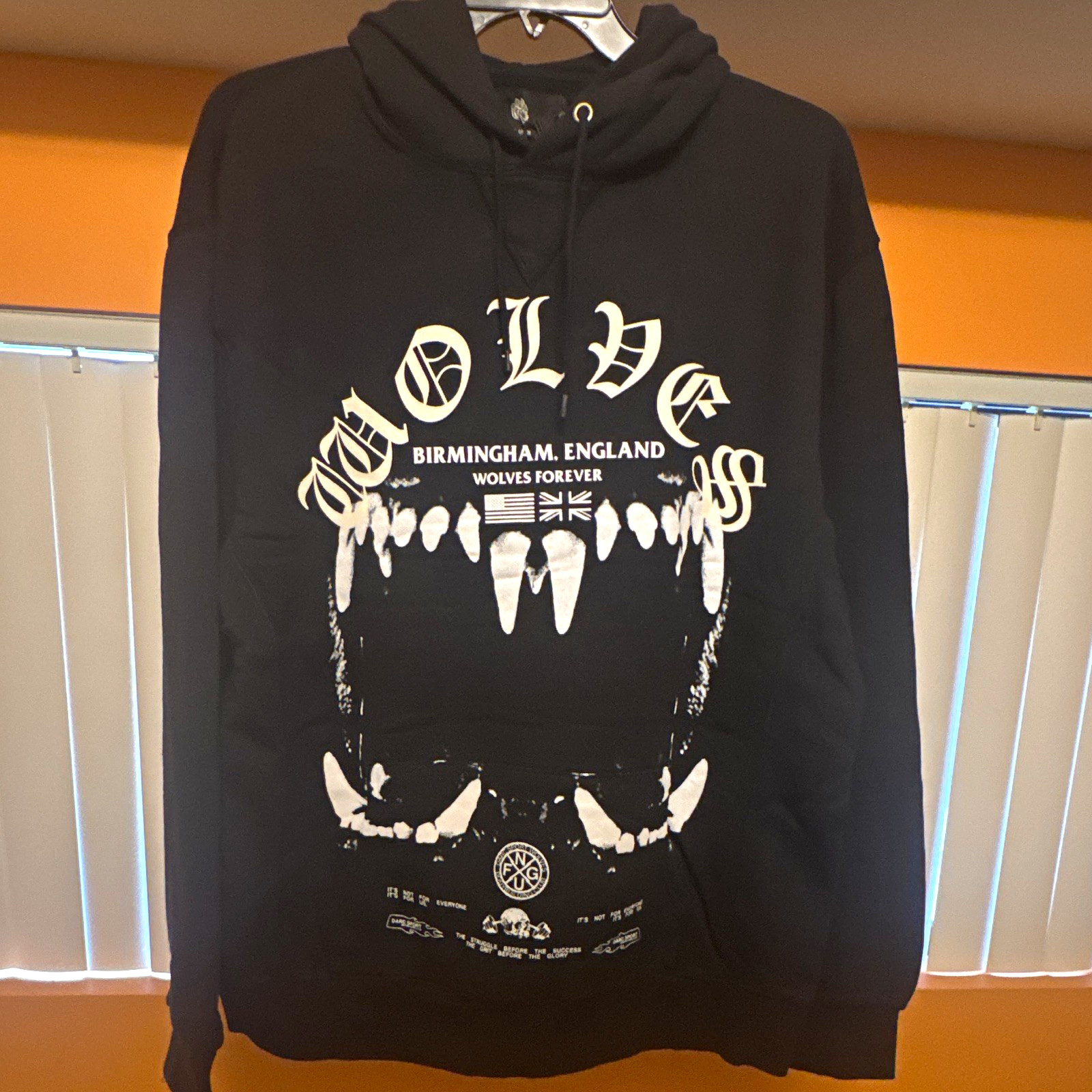 Darc Sport Wolves Bloodthirsty In The UK Birmingham Hoodie Size XL NWT 339/1000 Darc Sport Wolves Bloodthirsty In The UK Birmingham Hoodie Size XL NWT 339/1000