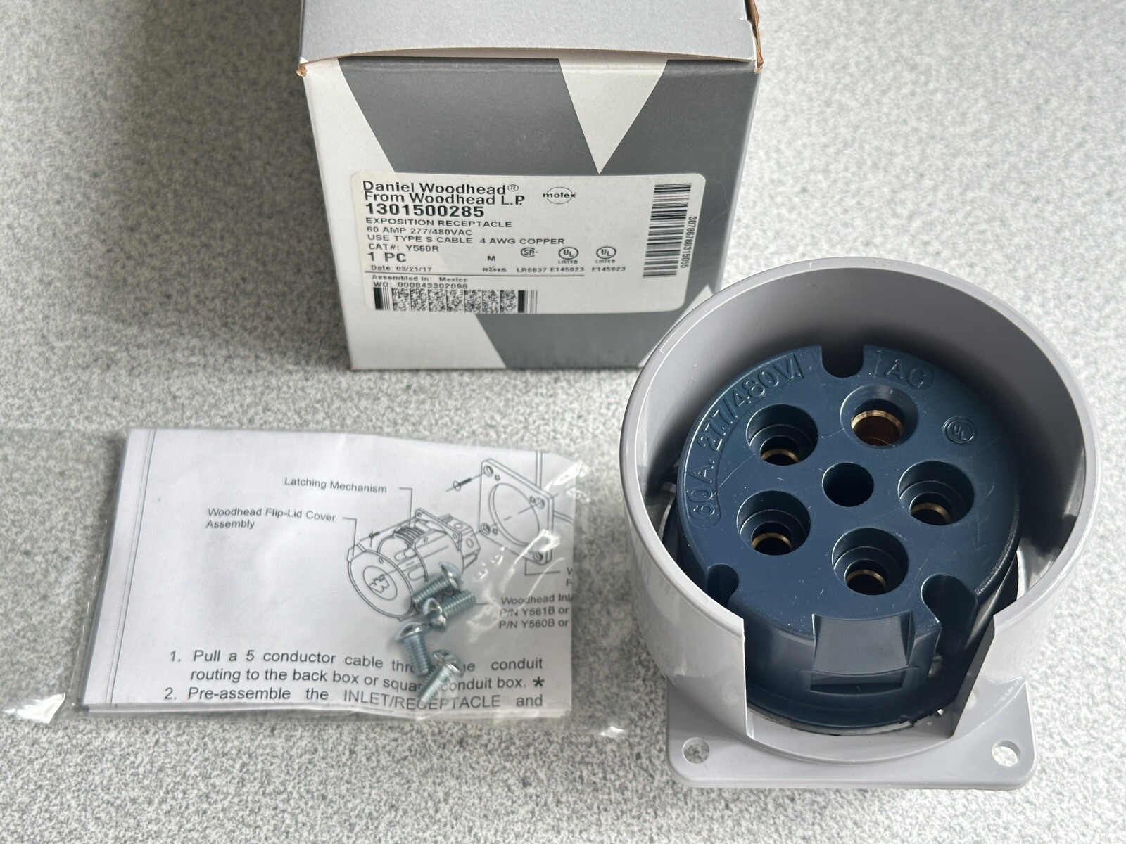 NEW WOODHEAD Y560R 1301500285 RECEPTACLE 60 AMP Nylon 277/480VAC 5 Wire 4 Pole