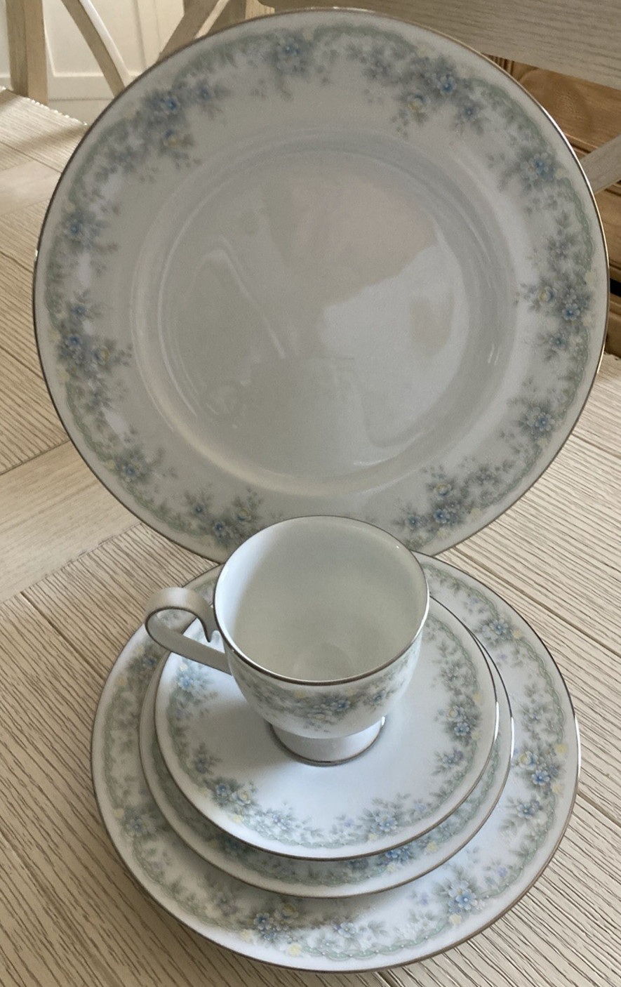 Pristine Vintage Noritake Limerick Brand New Never Used 40 Piece Service for 8 Pristine Vintage Noritake Limerick Brand New Never Used 40 Piece Service for 8