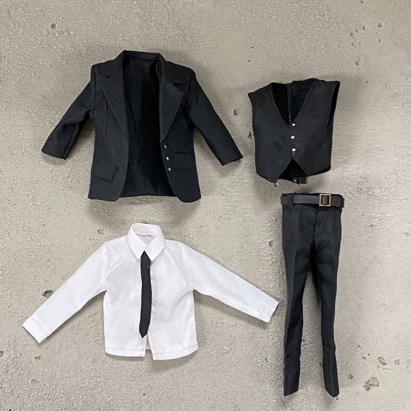 PB-CASSUP-BLK: 1/12 Black Business Suit for 6\ PB-CASSUP-BLK: 1/12 Black Business Suit for 6\