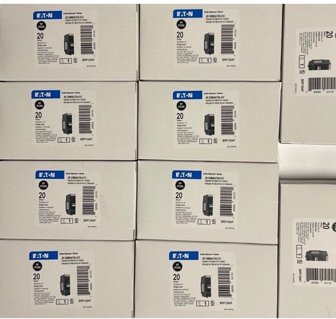 10PCS CUTLER HAMMER EATON BRP120AF 20A AFCI PLUG ON NEUTRAL (no wire) NEW IN BOX 10PCS CUTLER HAMMER EATON BRP120AF 20A AFCI PLUG ON NEUTRAL (no wire) NEW IN BOX