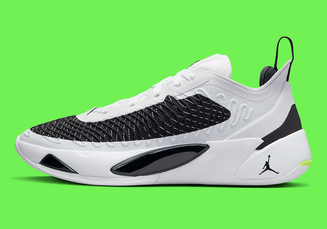 Nike Air Jordan Luka 1 Doncic Reverse Orca White Black Volt DN1772-107 Men's NBY Nike Air Jordan Luka 1 Doncic Reverse Orca White Black Volt DN1772-107 Men's NBY