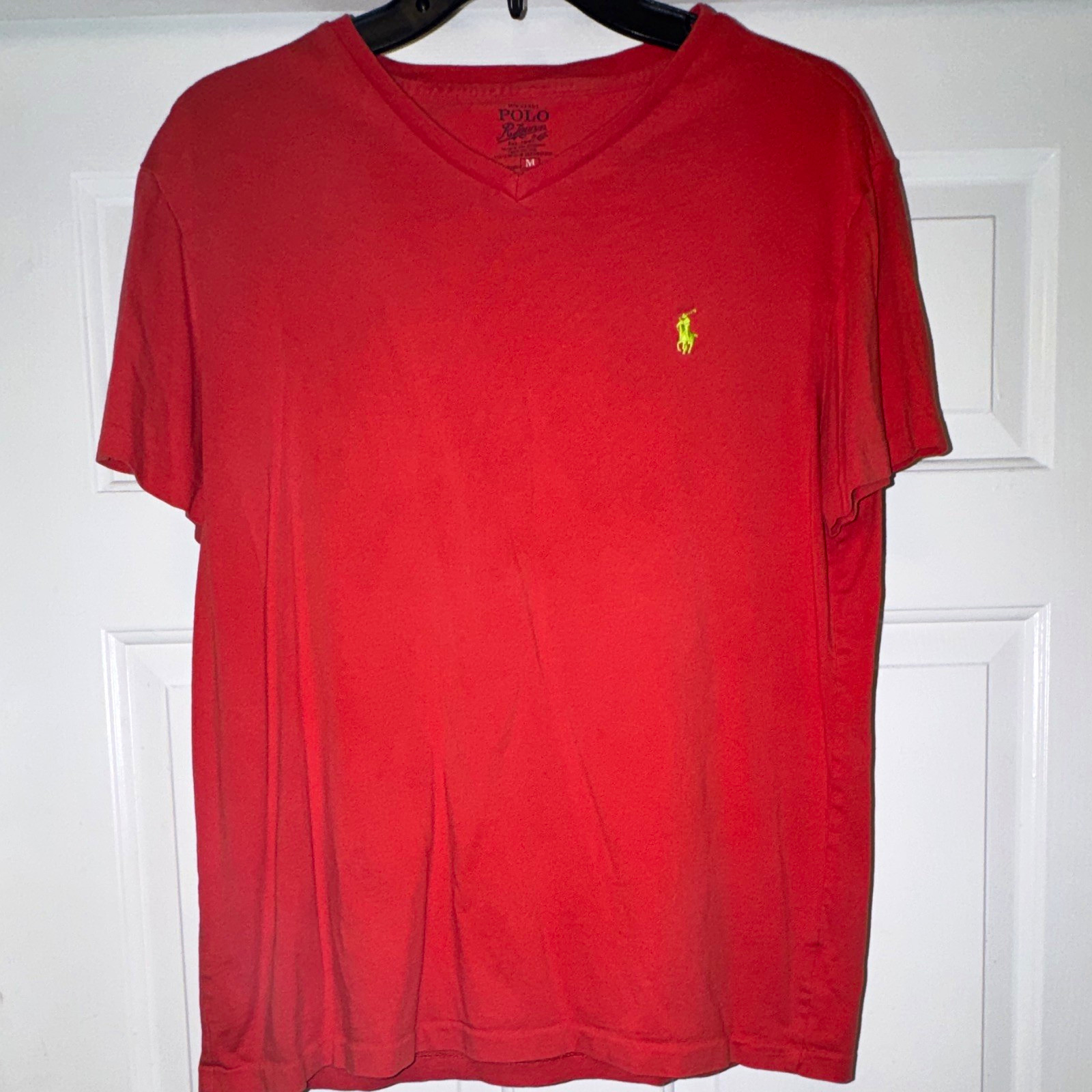 Polo Ralph Lauren Men’s Solid coral V-Neck Short Sleeve Logo Tee M Cotton Knit Polo Ralph Lauren Men’s Solid coral V-Neck Short Sleeve Logo Tee M Cotton Knit