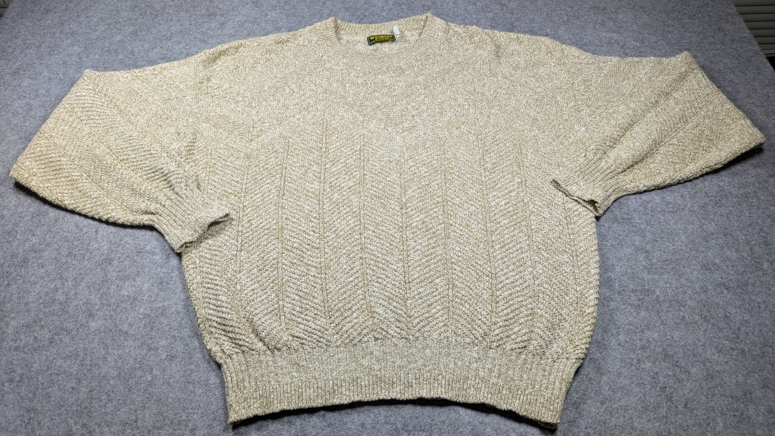 Vintage OshKosh B\'Gosh Sweater Mens L Beige 3D Knit Pullover Crew Neck Made USA