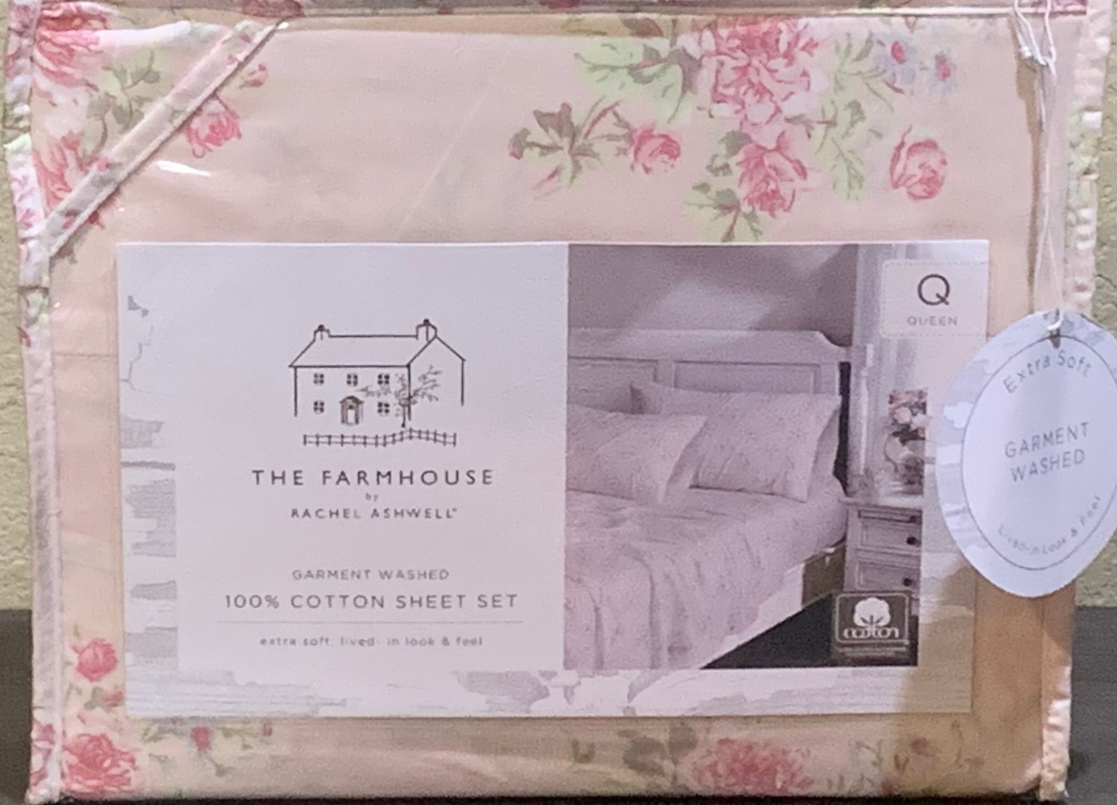 FARMHOUSE Rachel Ashwell Shabby Chic Pale Pink w/Roses Floral 4p QUEEN Sheet Set