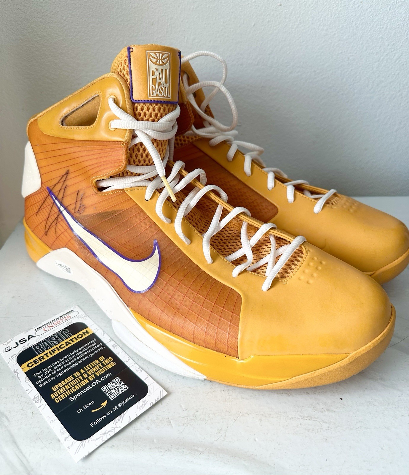 Pau Gasol Signed Nike Lakers PE Player Exclusive Attributed Game Worn Shoes JSA