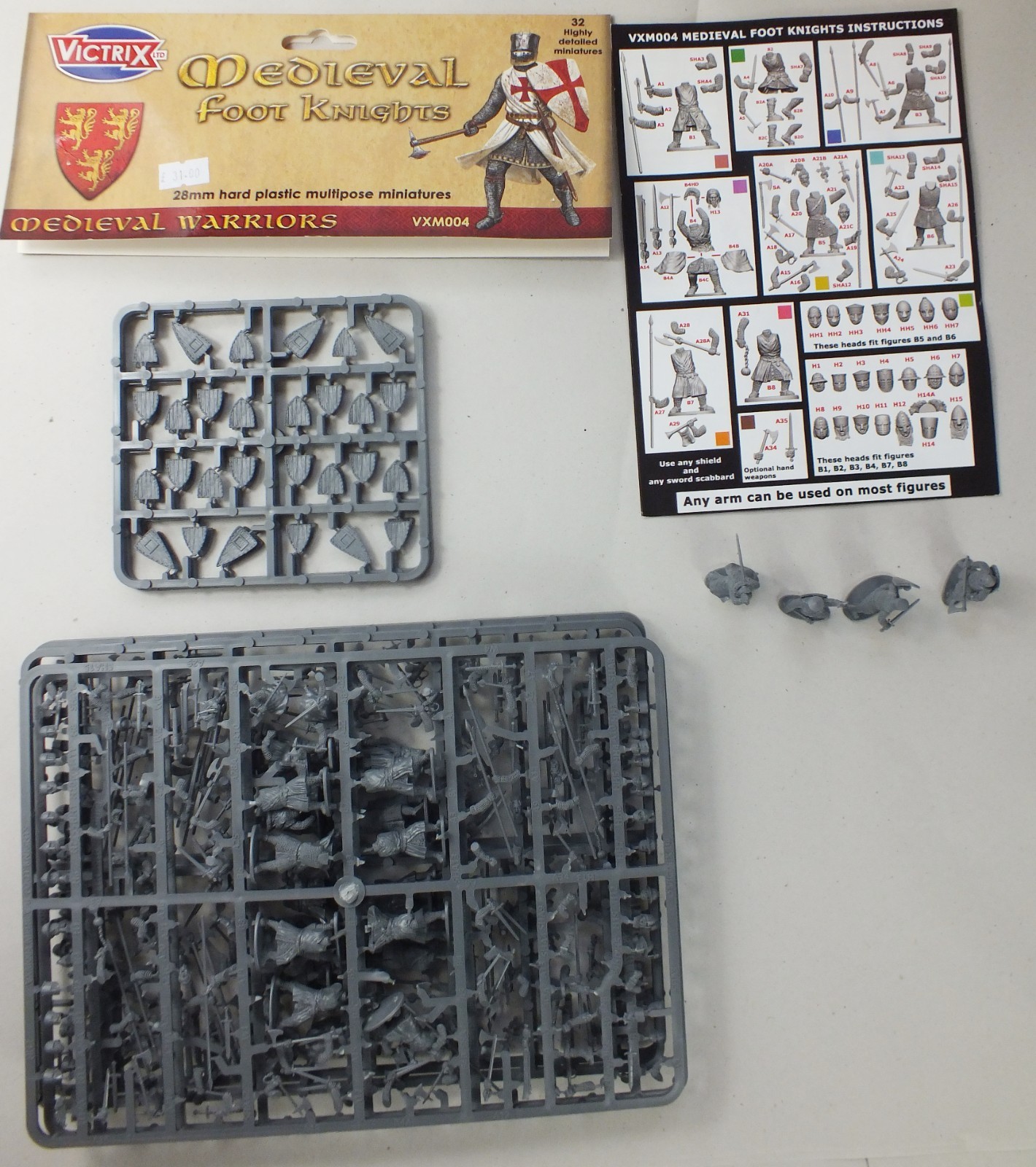 Victrix 28mm Medieval Foot Knights VXM004 *Part-Assembled, Unpainted*