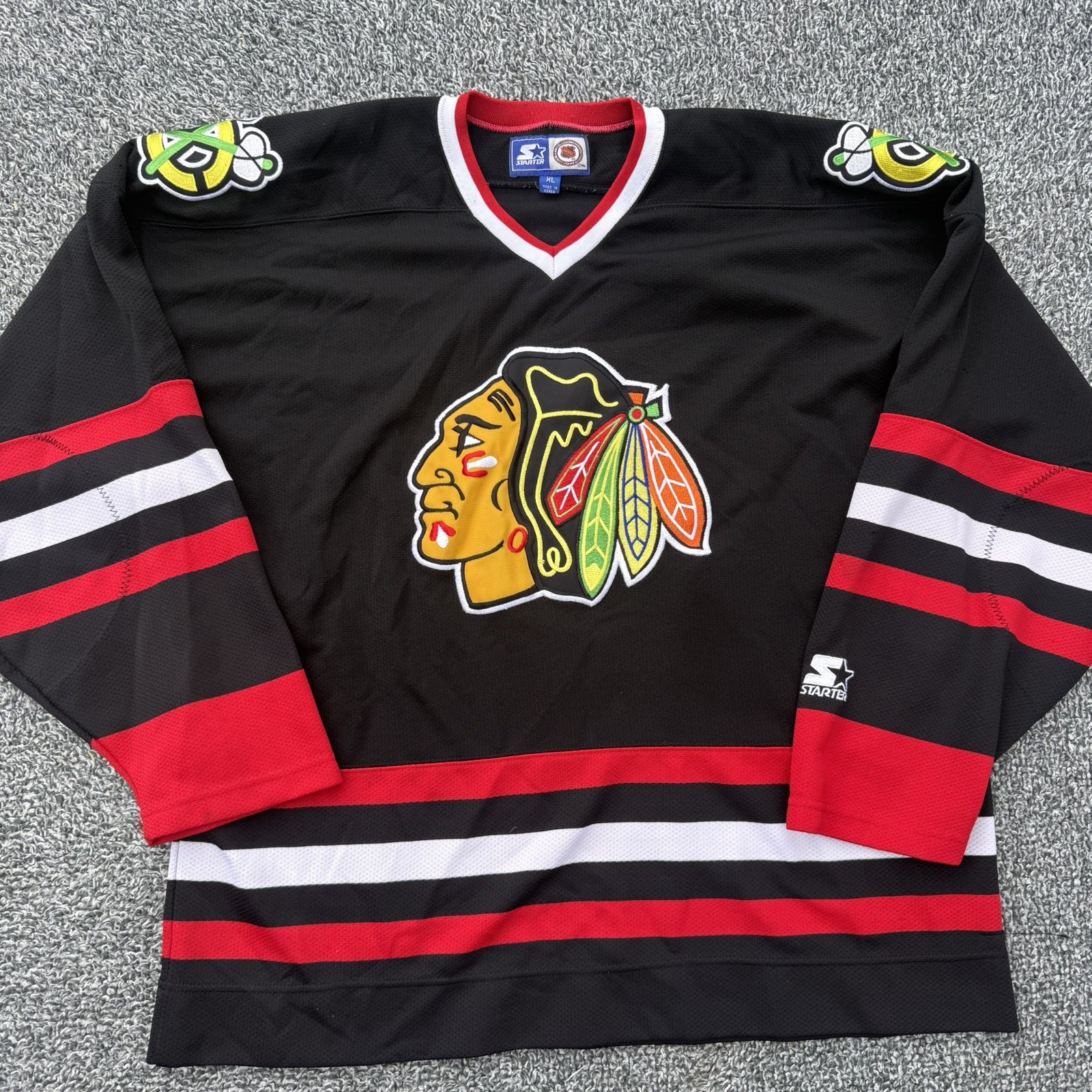 Vintage 90s STARTER Chicago Blackhawks NHL Hockey Jersey Men\'s Size XL Vintage 90s STARTER Chicago Blackhawks NHL Hockey Jersey Men\'s Size XL