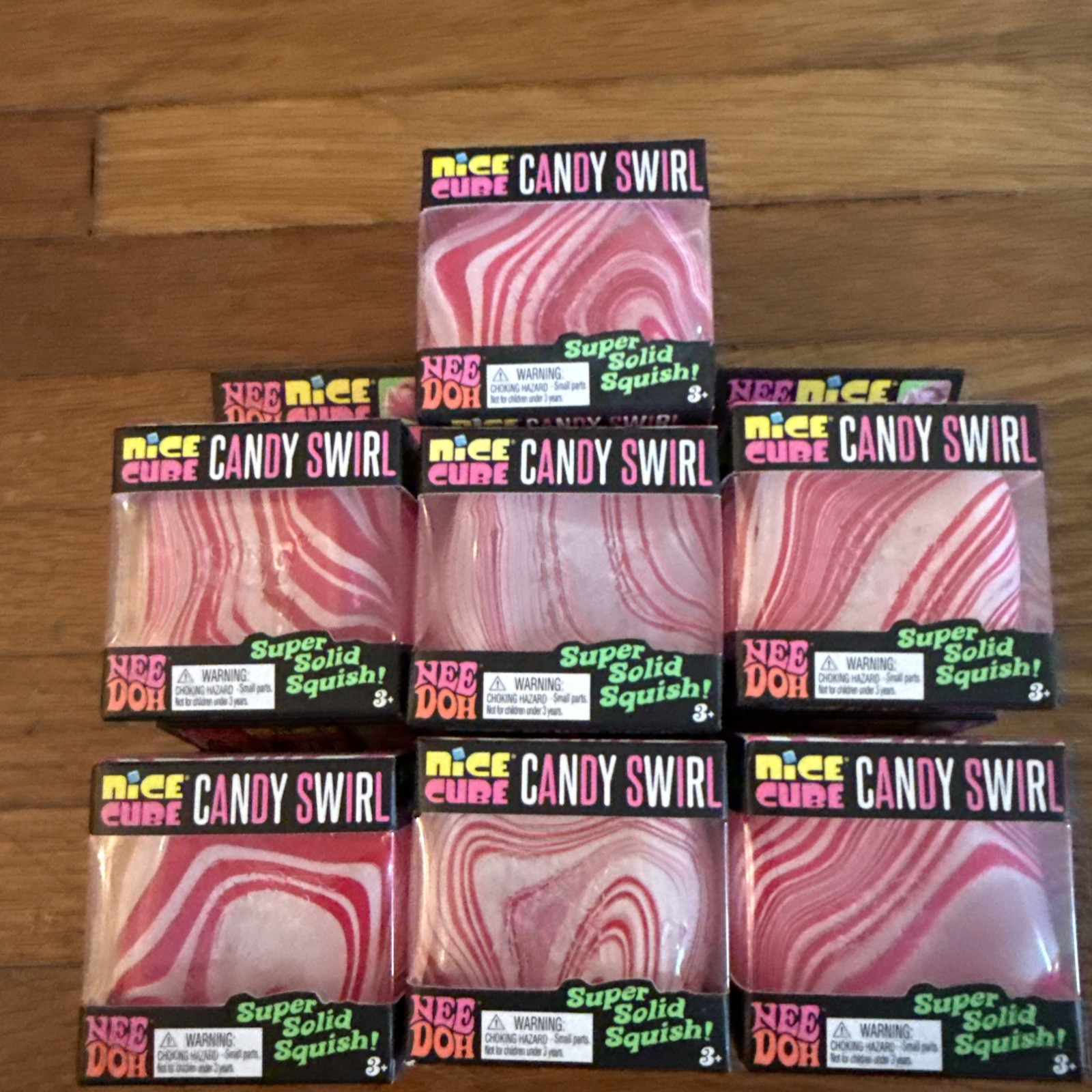 Viral Nee Dog Nice Cube Candy Swirl 100% AuthenticđŸ”¥ Viral Nee Dog Nice Cube Candy Swirl 100% AuthenticđŸ”¥
