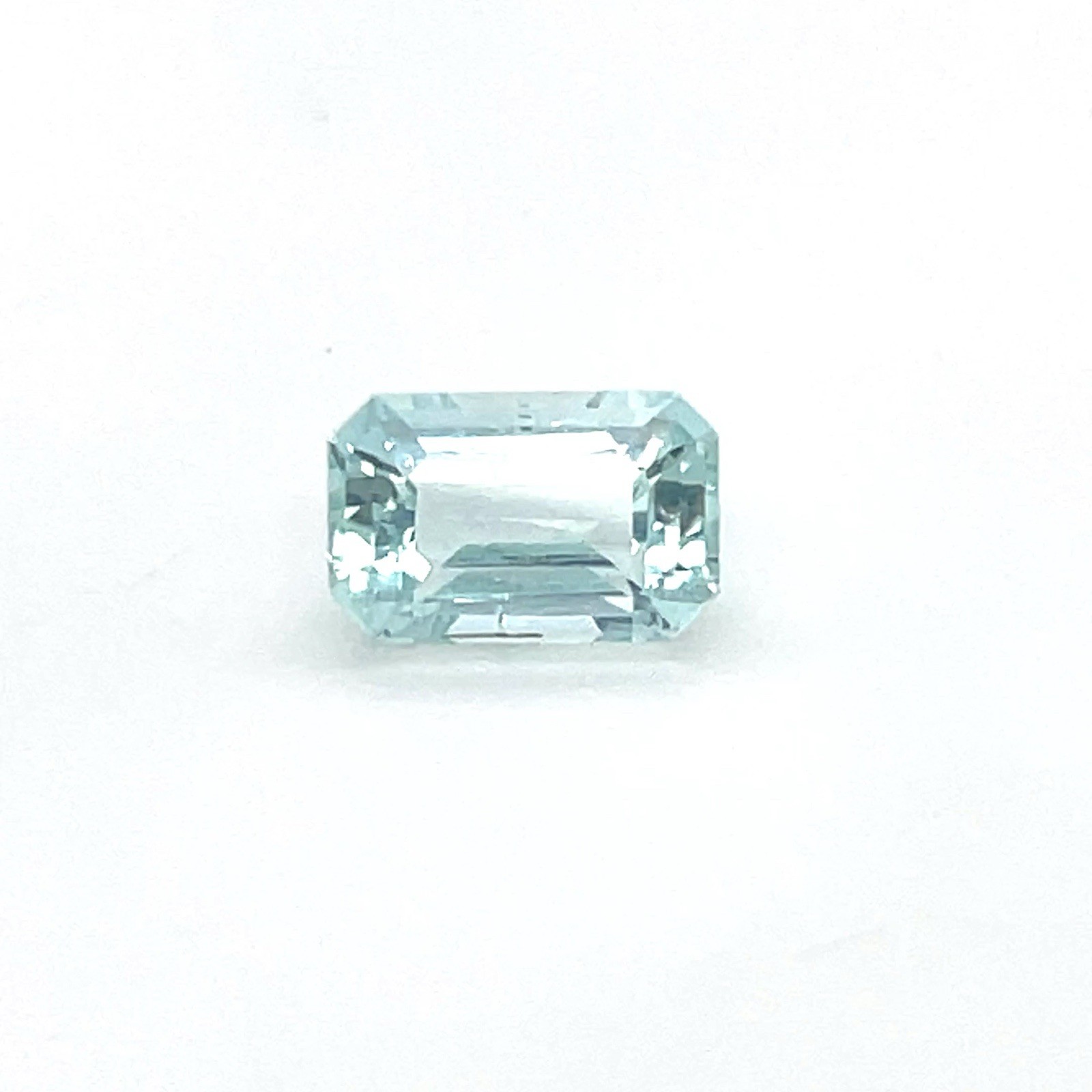 Blue Aquamarine Emerald Cut 2.67 ct 10.33mm x 6.73mm x 5.13mm Blue Aquamarine Emerald Cut 2.67 ct 10.33mm x 6.73mm x 5.13mm