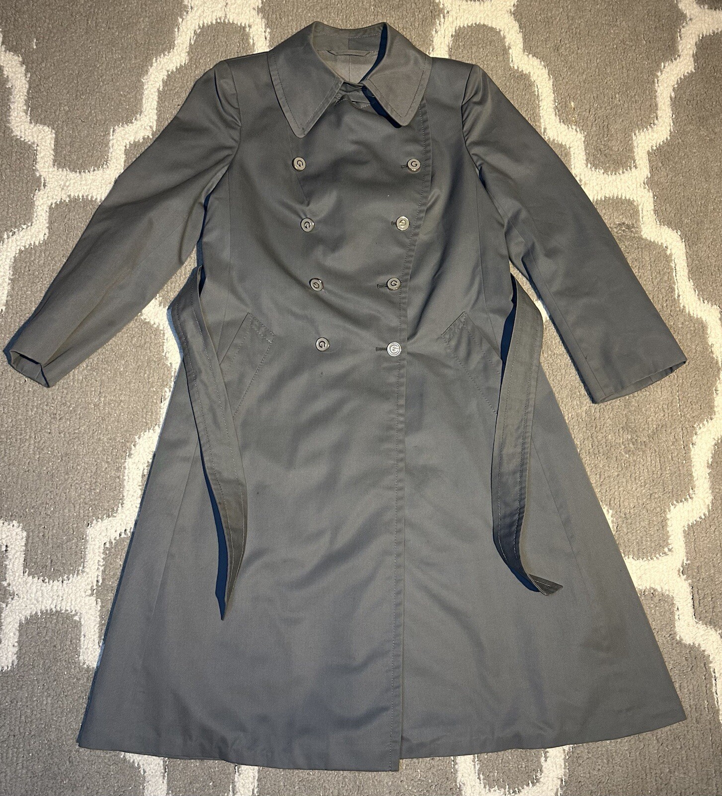 Vintage 70s Gucci Silk Lined Trench Coat Women’s Size 46 Authentic Designer Vintage 70s Gucci Silk Lined Trench Coat Women’s Size 46 Authentic Designer