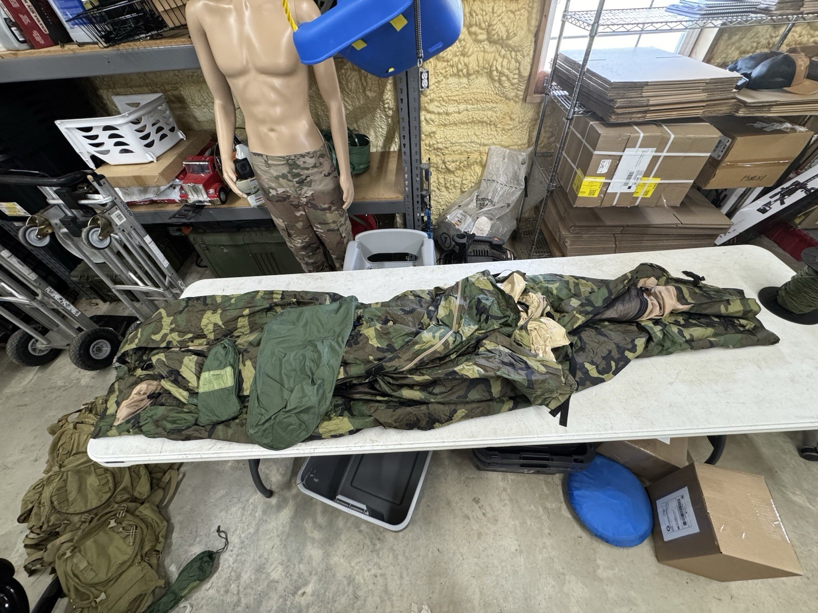 USMC One Person Combat Tent TCOP - Marine Corp Woodland Camo Tent No Repair Kit USMC One Person Combat Tent TCOP - Marine Corp Woodland Camo Tent No Repair Kit