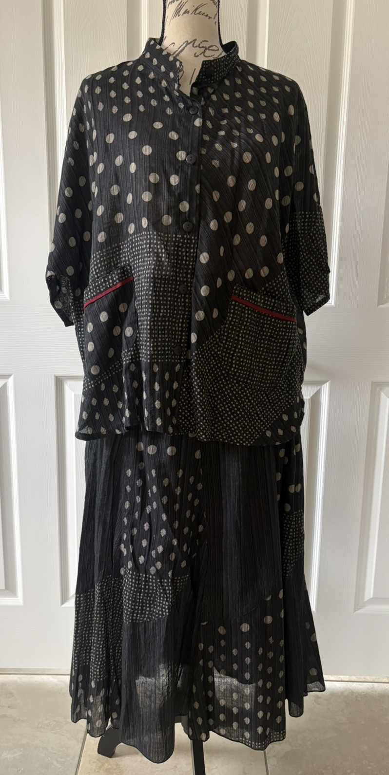 MAO MAM Lagenlook Abstract Art to Wear 2pc Tunic Jacket Maxi Skirt Gray Ivory L