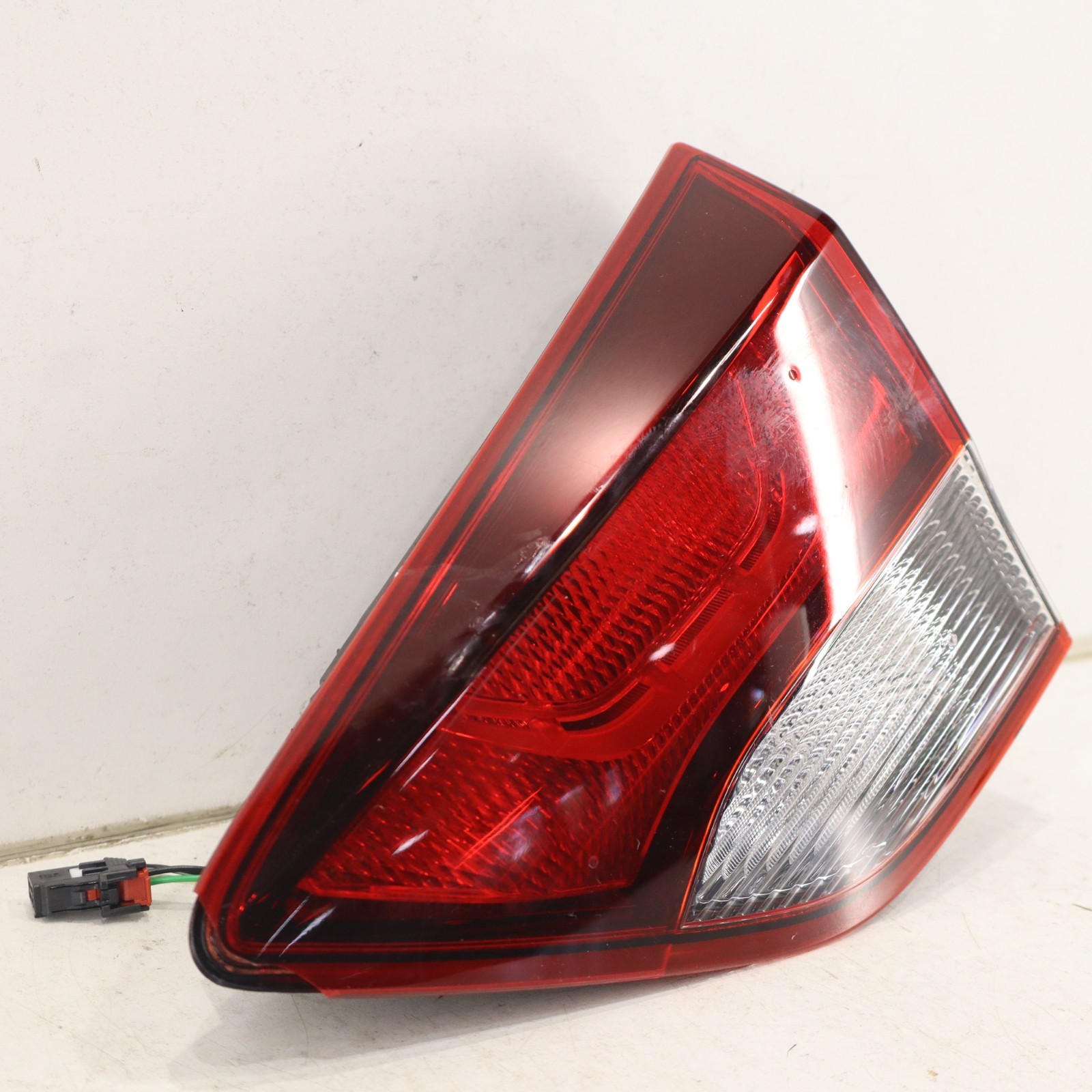 ✅ 2021 - 2026 CHEVROLET TRAILBLAZER REAR RIGHT HALOGEN BACKUP LIGHT 42825761 OEM