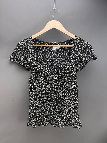 Reformation Womens Black/White Floral Print Short Sleeve Top Size M Reformation Womens Black/White Floral Print Short Sleeve Top Size M