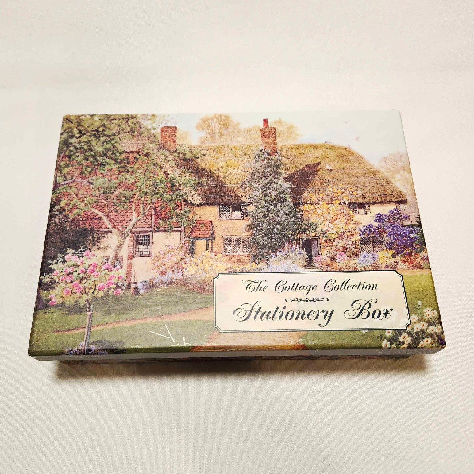 Vintage 1997 Robert Frederick Cottage Collection Stationery Box English Cottage Vintage 1997 Robert Frederick Cottage Collection Stationery Box English Cottage