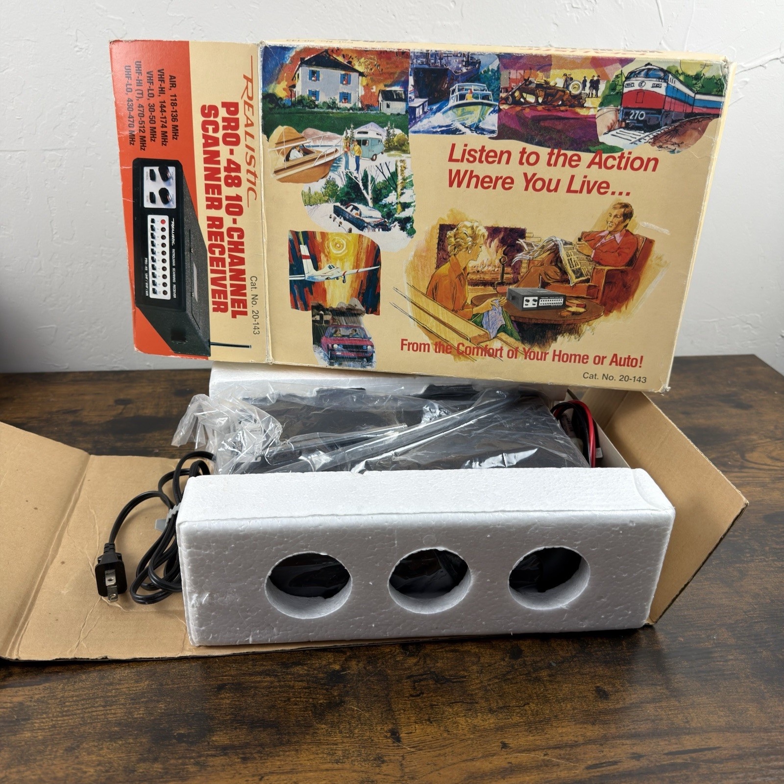 Vintage Realistic Pro 48 10 Channel Scanner Receiver NEW OLD STOCK